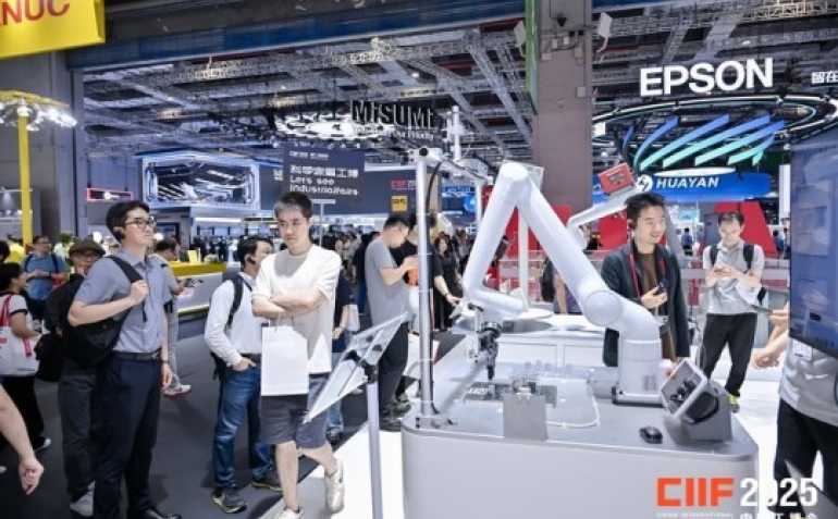 2026上海工博会：智行未来企业如何通过车路协同沉浸式展示实现品牌与转化双赢？